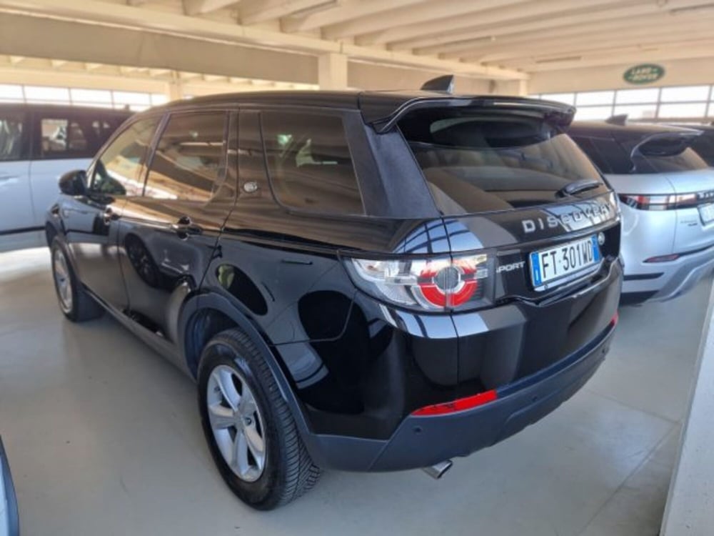 Land Rover Discovery Sport usata a Modena (3)
