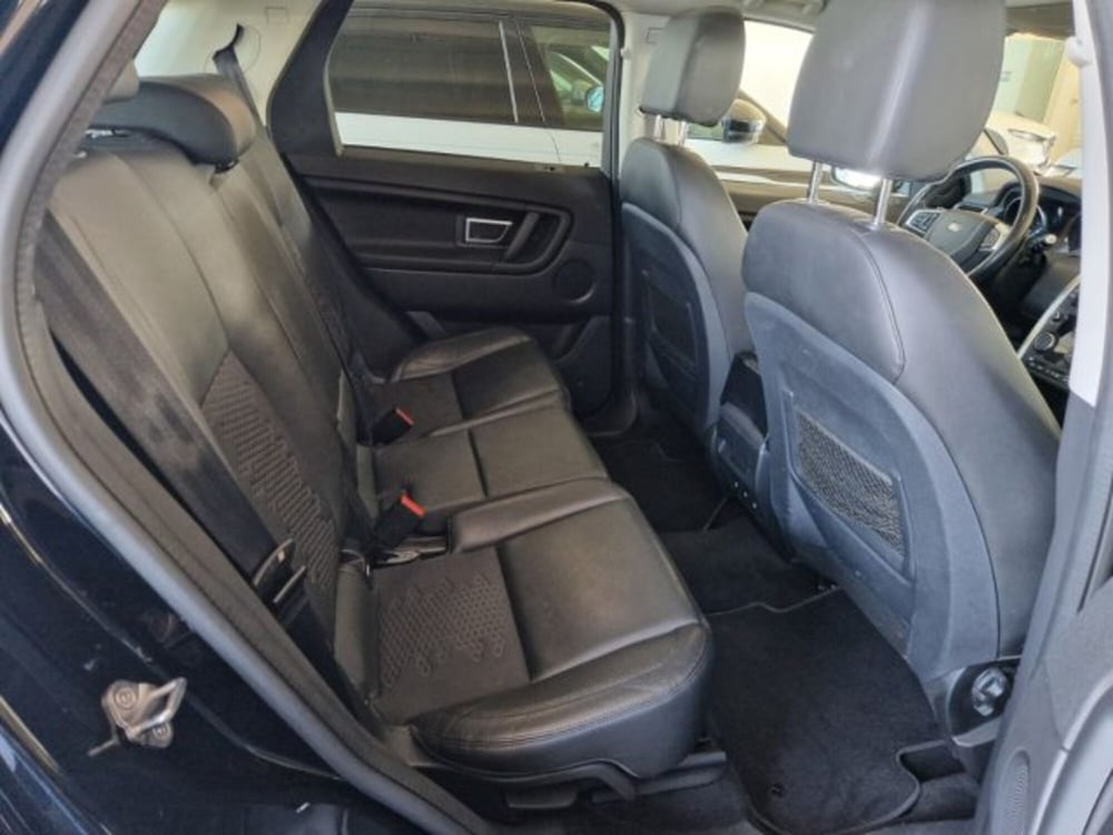 Land Rover Discovery Sport usata a Modena (4)