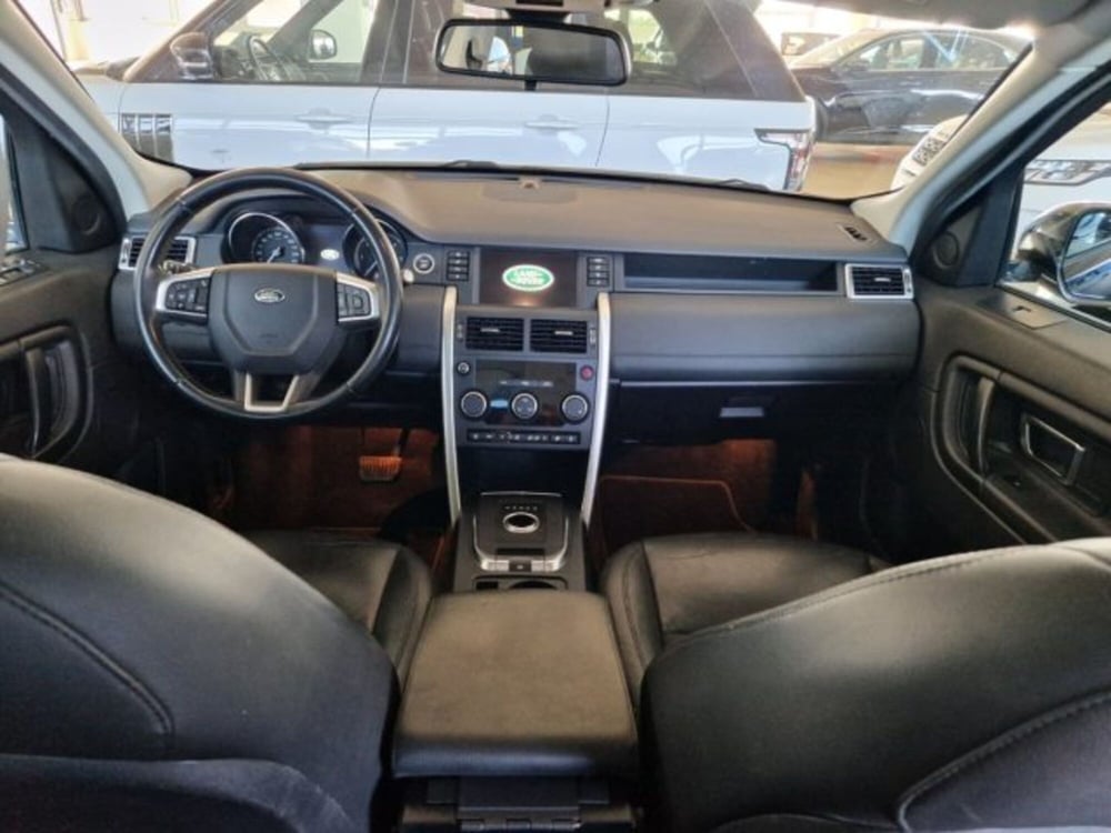 Land Rover Discovery Sport usata a Modena (5)