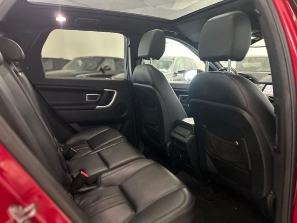 Land Rover Discovery Sport usata a Modena (7)
