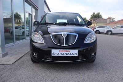 Lancia Ypsilon 1.2 Argento del 2011 usata a Staranzano