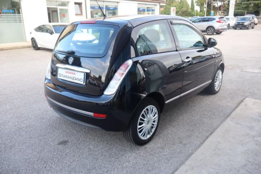 Lancia Ypsilon usata a Gorizia (5)