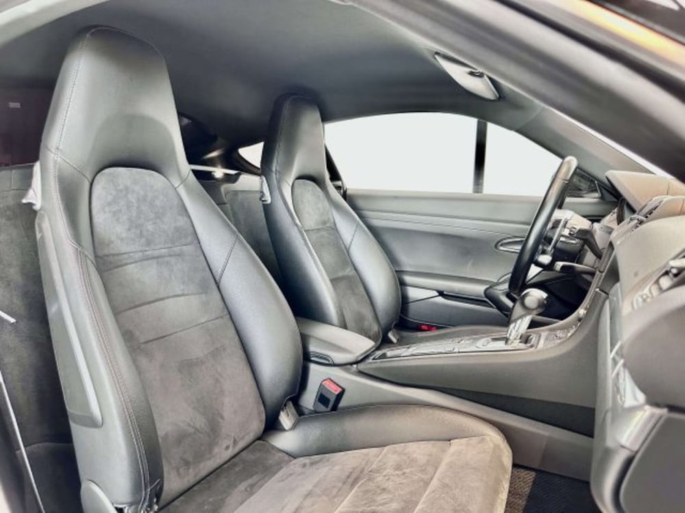 Porsche 718 Cayman  usata a Torino (12)