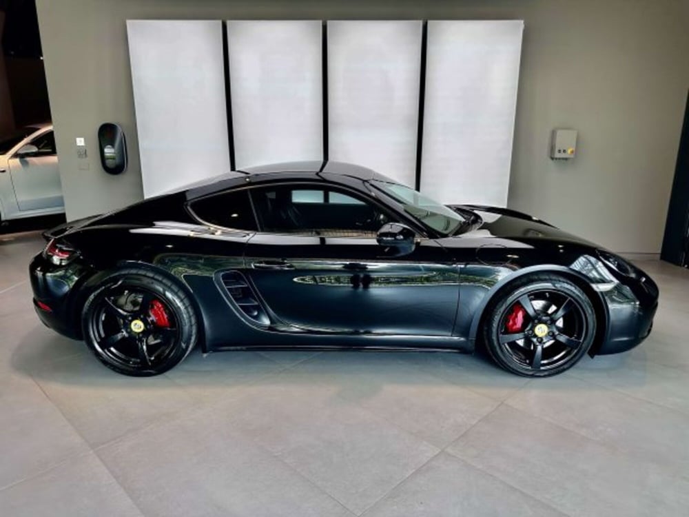 Porsche 718 Cayman  usata a Torino (5)
