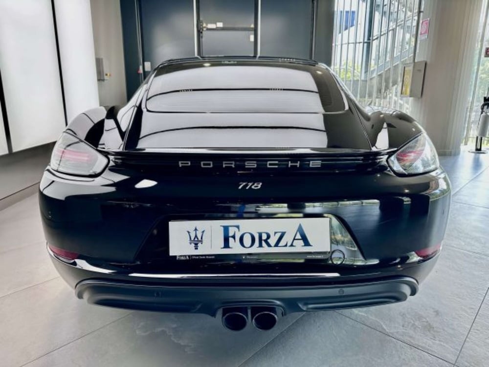 Porsche 718 Cayman  usata a Torino (7)