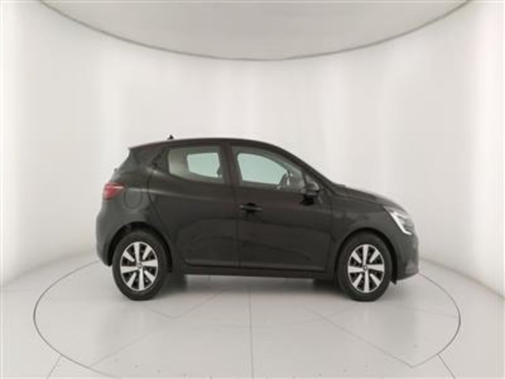 Renault Clio usata a Bari (9)