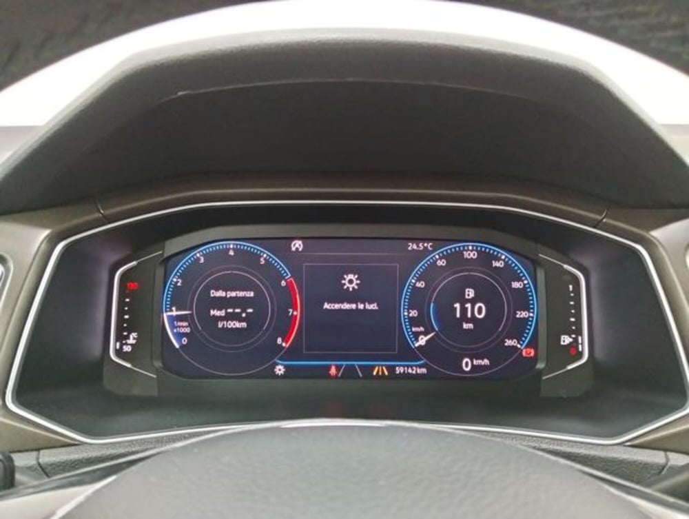 Volkswagen T-Roc usata a Como (12)