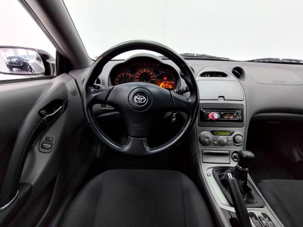 Toyota Celica usata a Como (10)