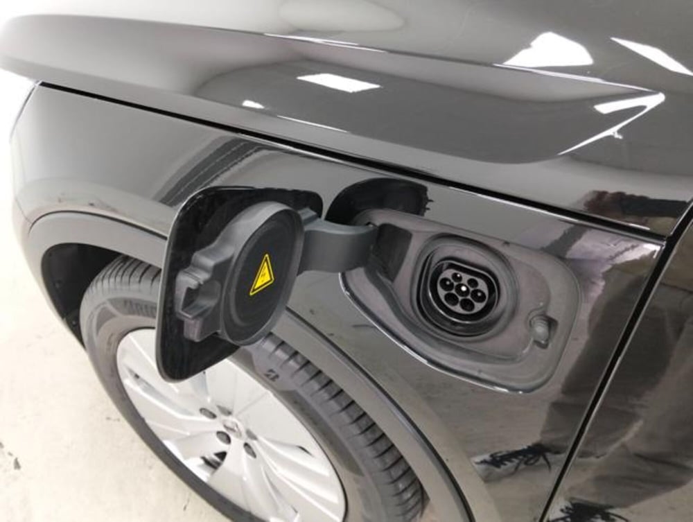 Volvo XC40 usata a Como (10)