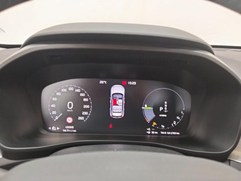 Volvo XC40 usata a Como (13)
