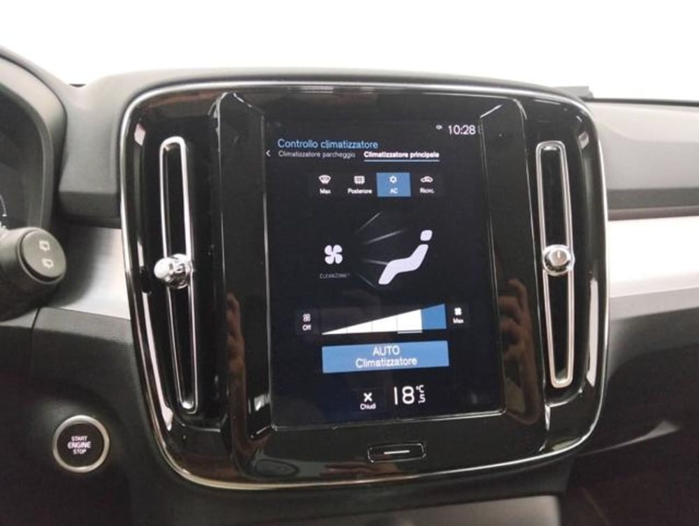 Volvo XC40 usata a Como (16)