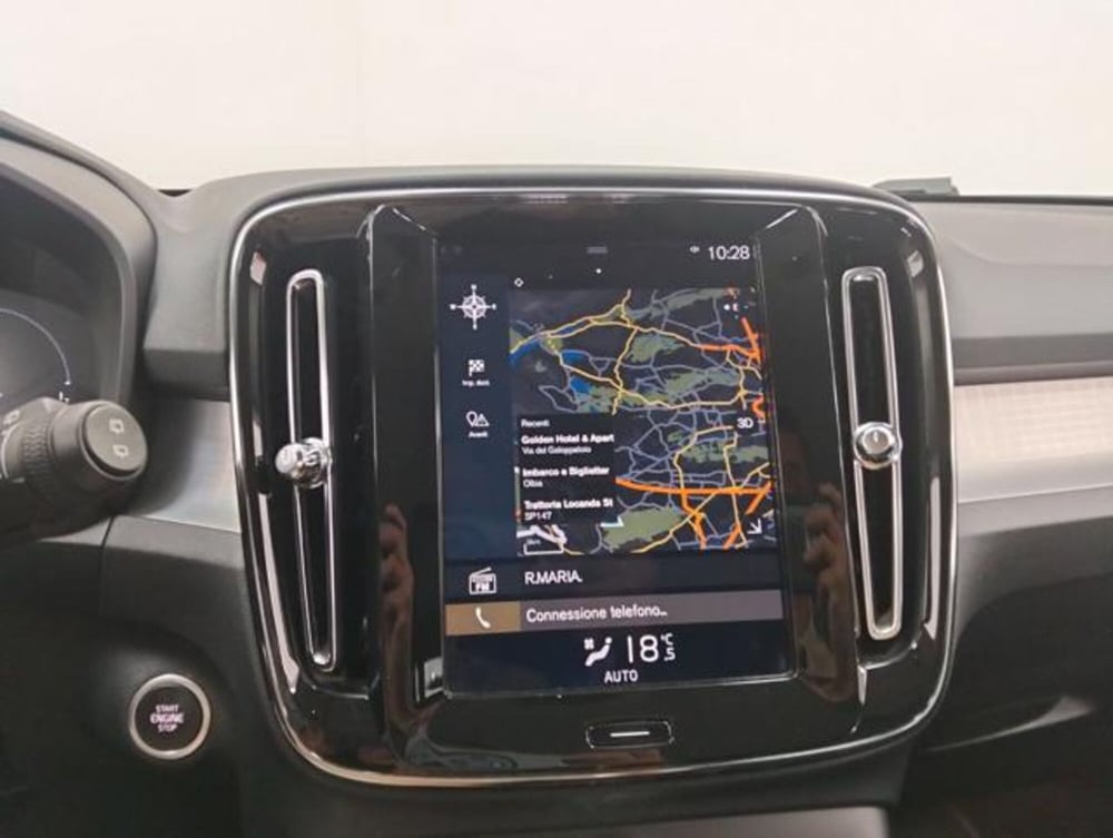 Volvo XC40 usata a Como (17)