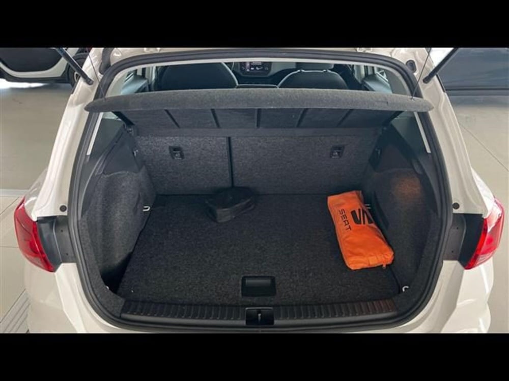 SEAT Arona usata a Firenze (9)