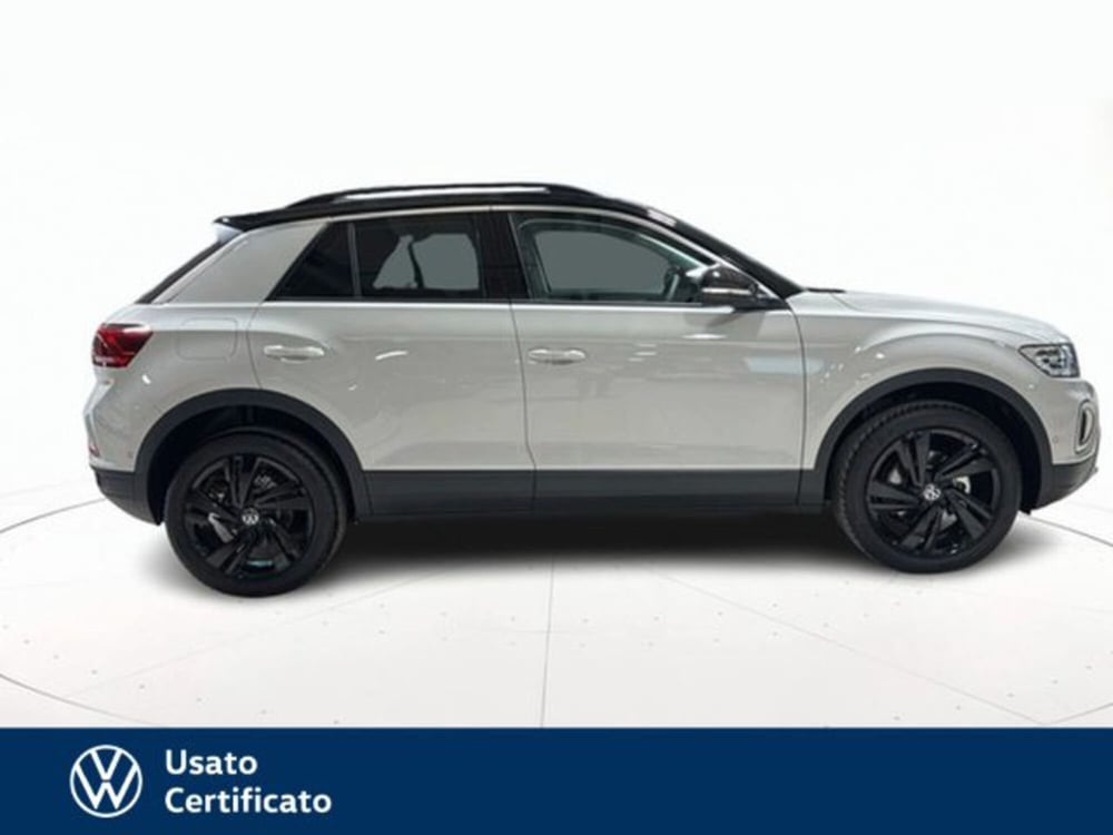 Volkswagen T-Roc nuova a Vicenza (3)