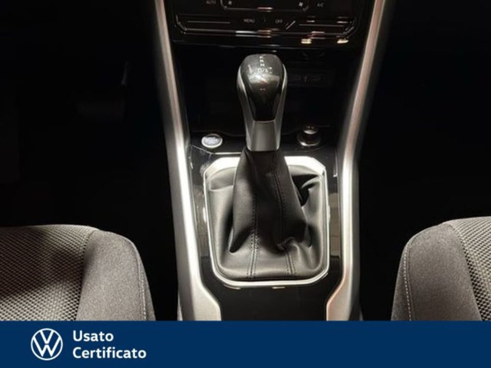 Volkswagen T-Roc nuova a Vicenza (10)