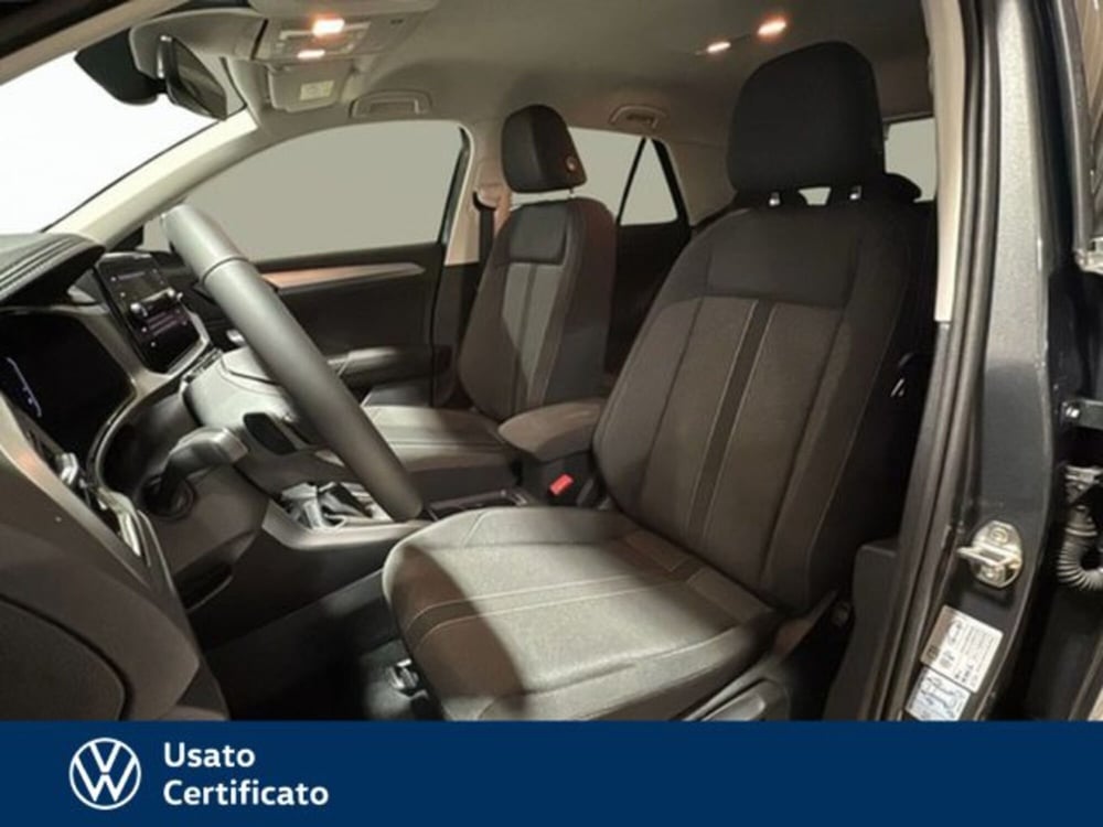 Volkswagen T-Roc nuova a Vicenza (17)