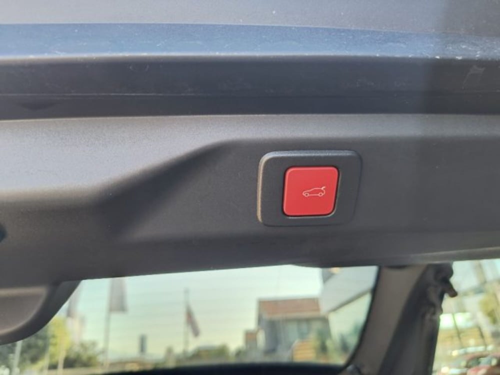 Peugeot 3008 usata a Frosinone (13)