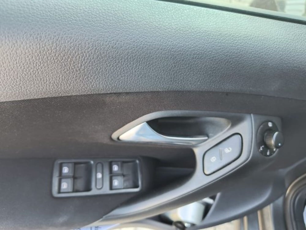 Volkswagen Polo usata a Frosinone (16)