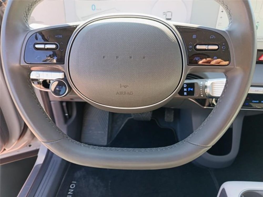 Hyundai Ioniq 5 usata a Bari (14)