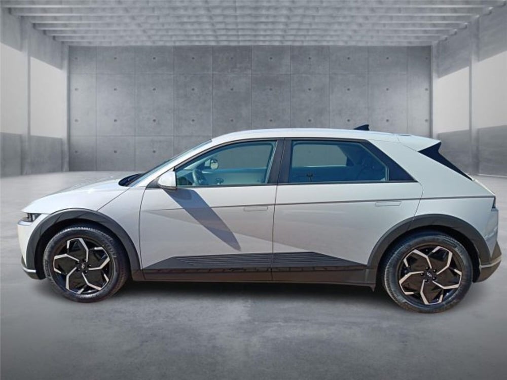 Hyundai Ioniq 5 usata a Bari (7)
