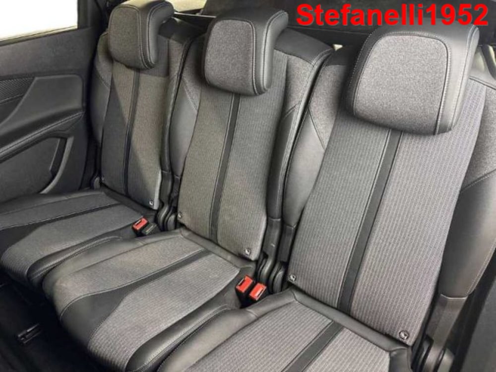 Peugeot 5008 usata a Bologna (9)