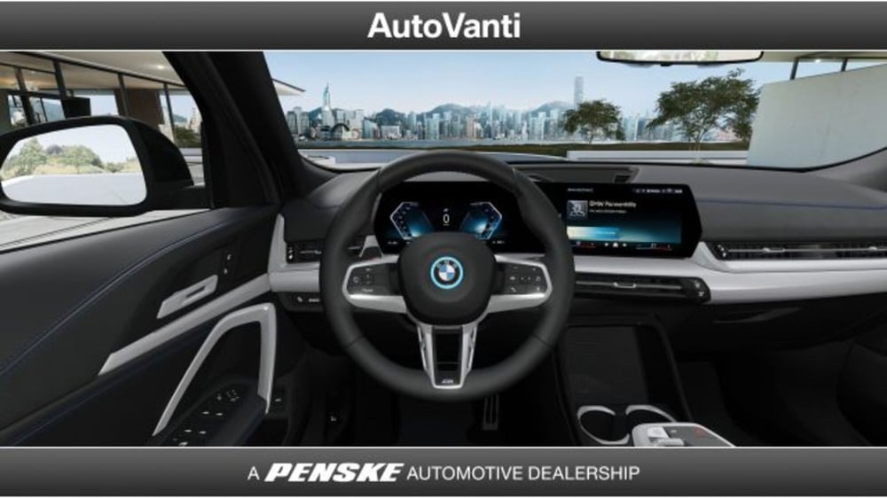 BMW iX2 nuova a Bologna (9)