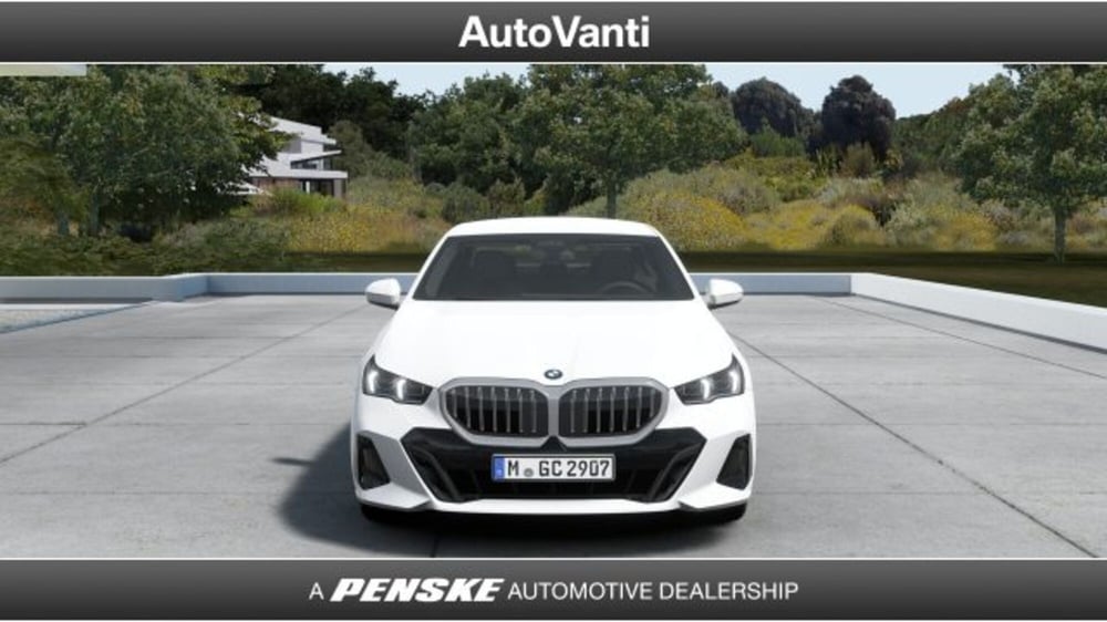 BMW Serie 5 nuova a Bologna (5)