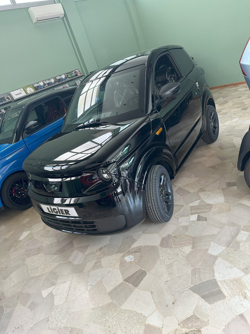 Ligier Myli nuova a Milano