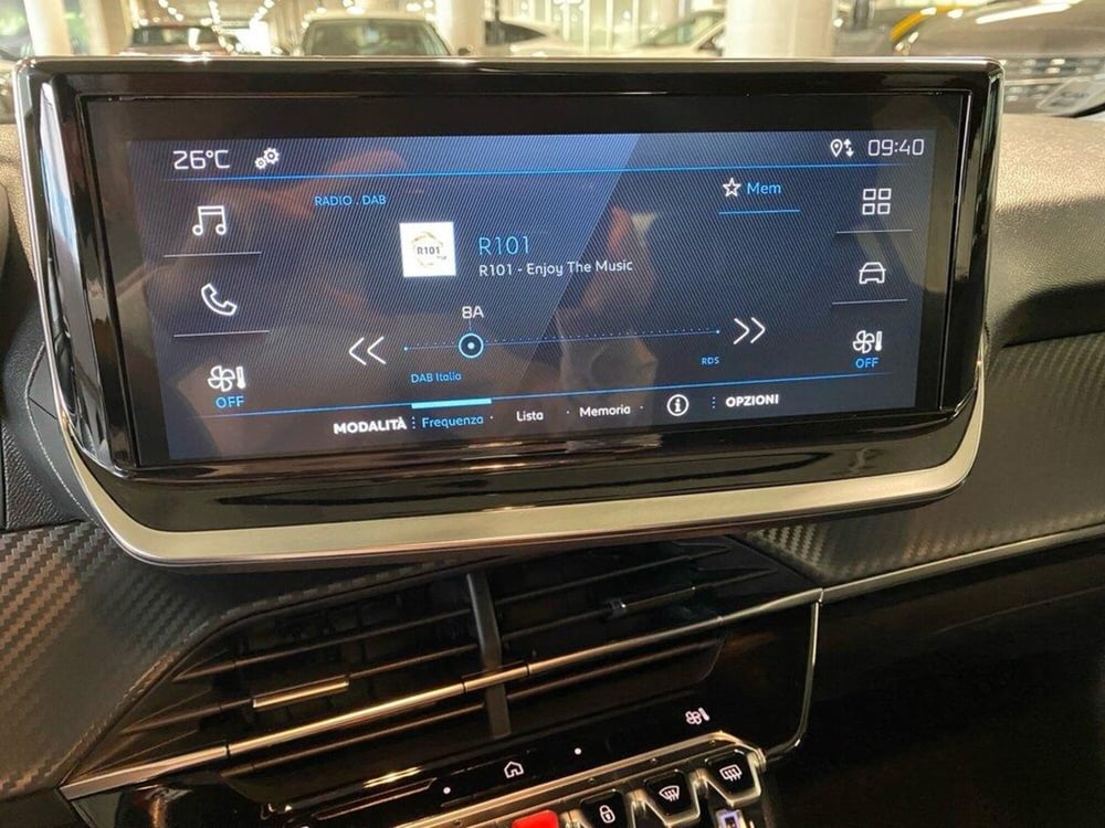 Peugeot 208 usata a Torino (10)