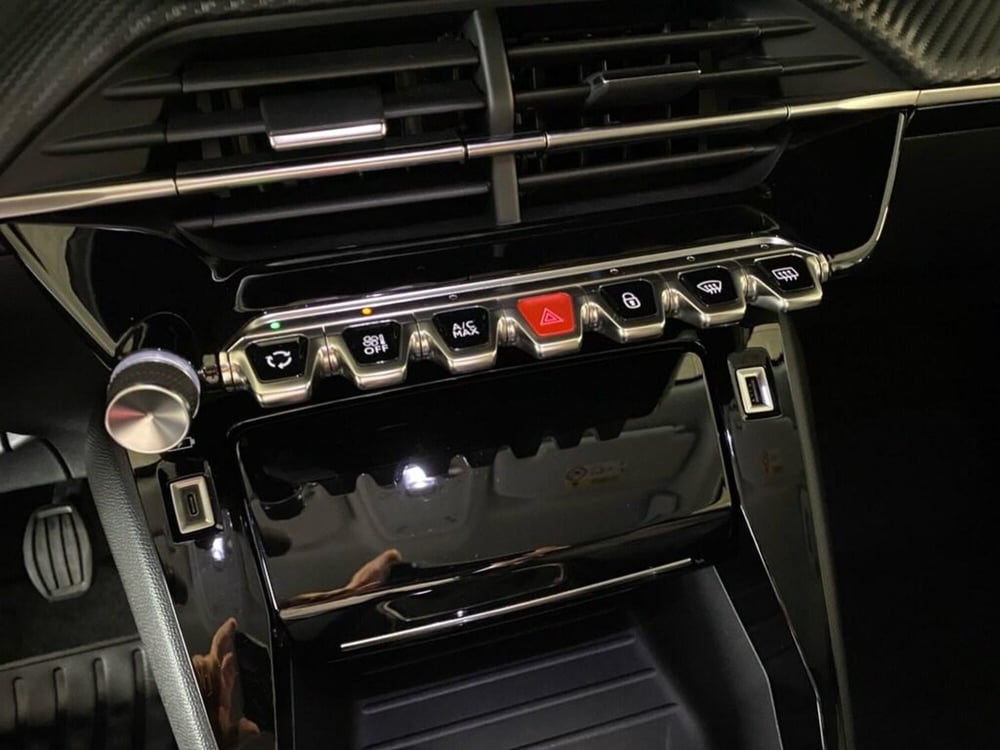 Peugeot 2008 usata a Torino (11)