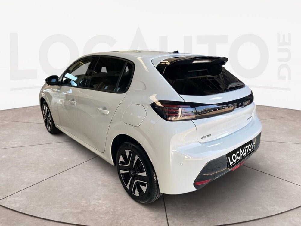 Peugeot 208 nuova a Torino (5)