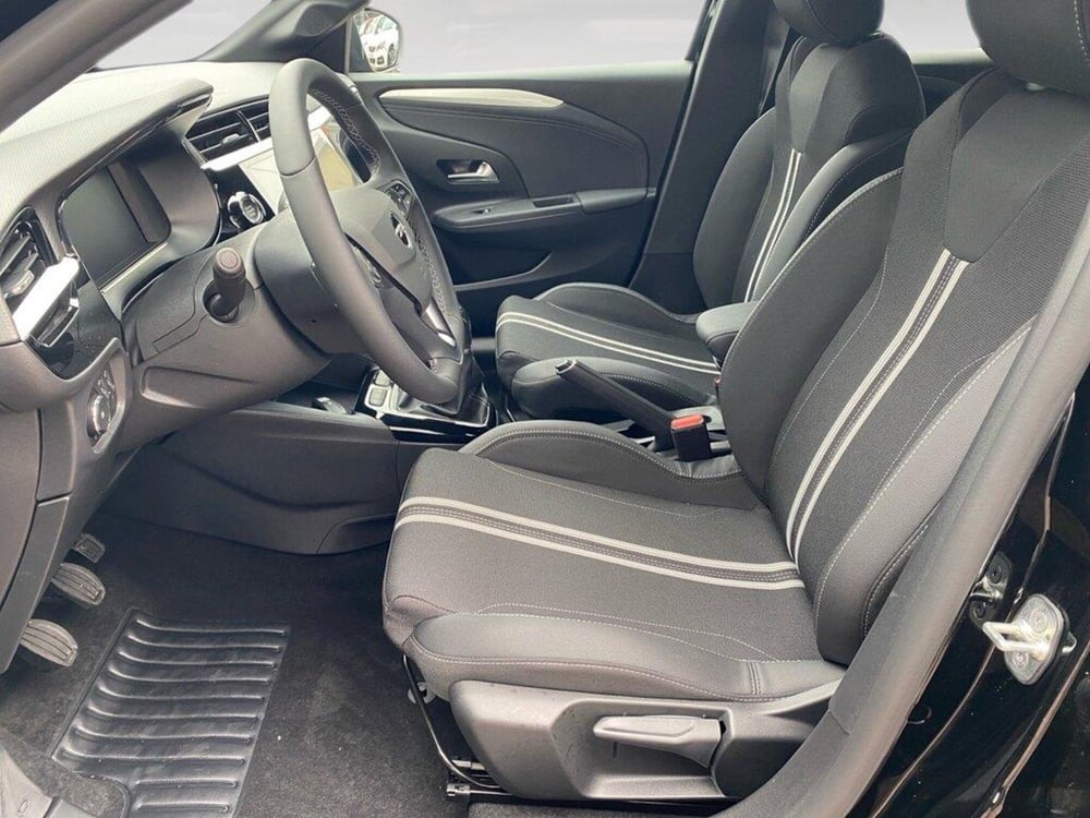 Opel Corsa nuova a Torino (7)
