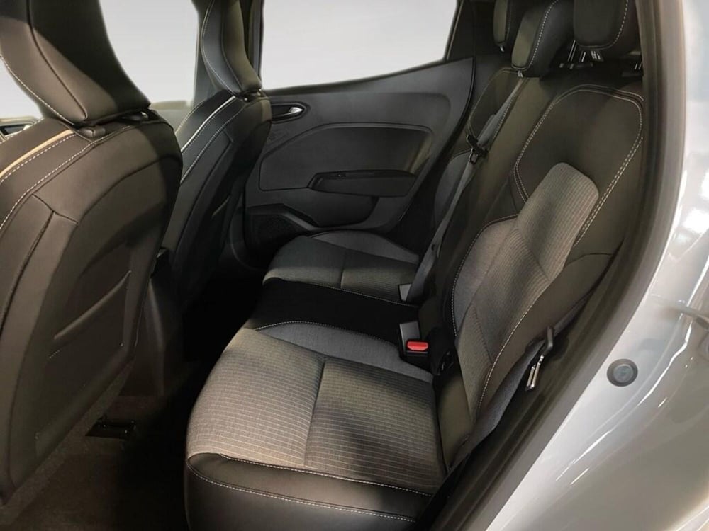 Renault Clio nuova a Torino (8)
