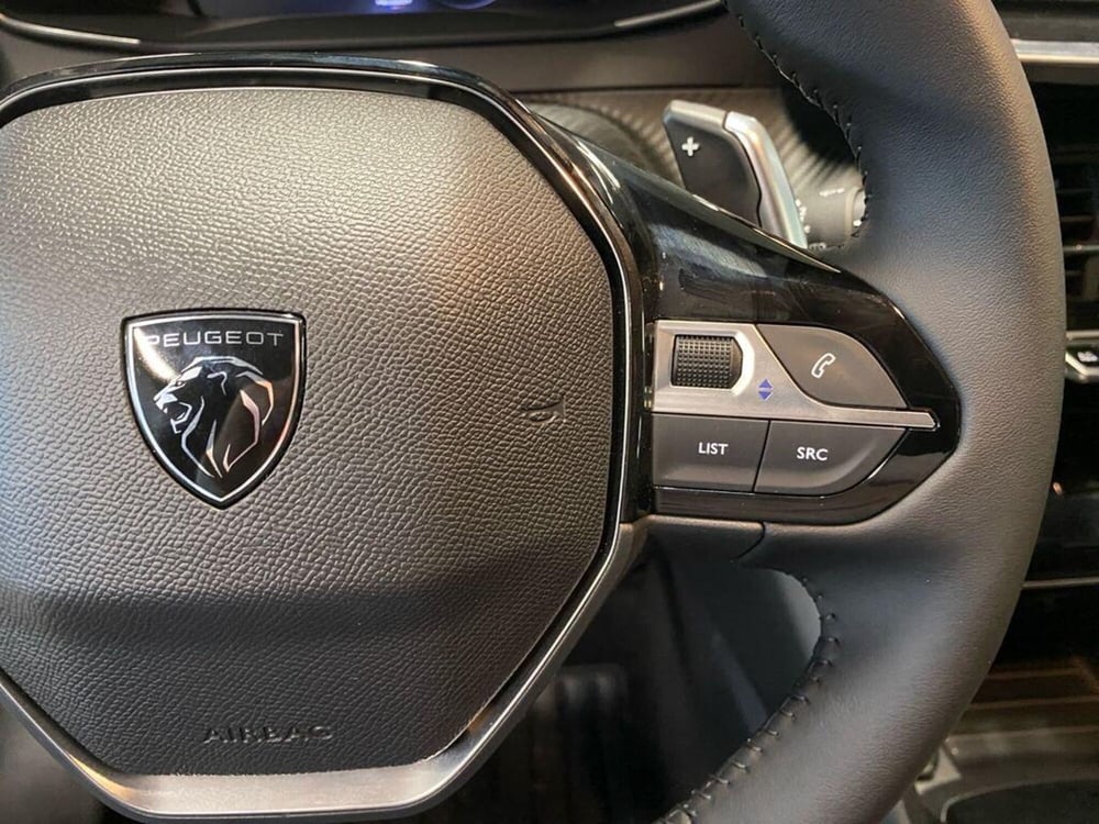 Peugeot 208 nuova a Torino (14)
