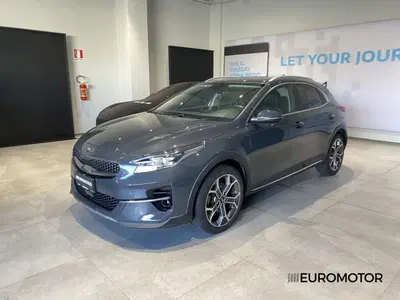 Kia XCeed 1.6 CRDi 136 CV MHEV iMT Evolution del 2021 usata a Modugno