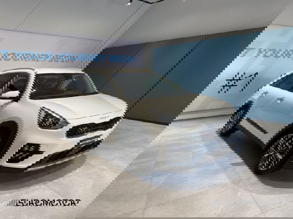 Kia Niro usata a Bari (3)