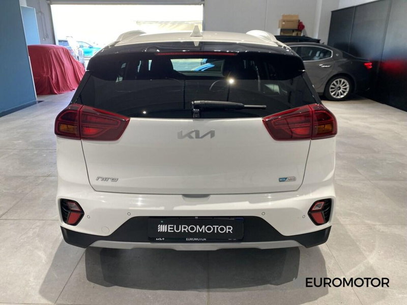 Kia Niro usata a Bari (8)