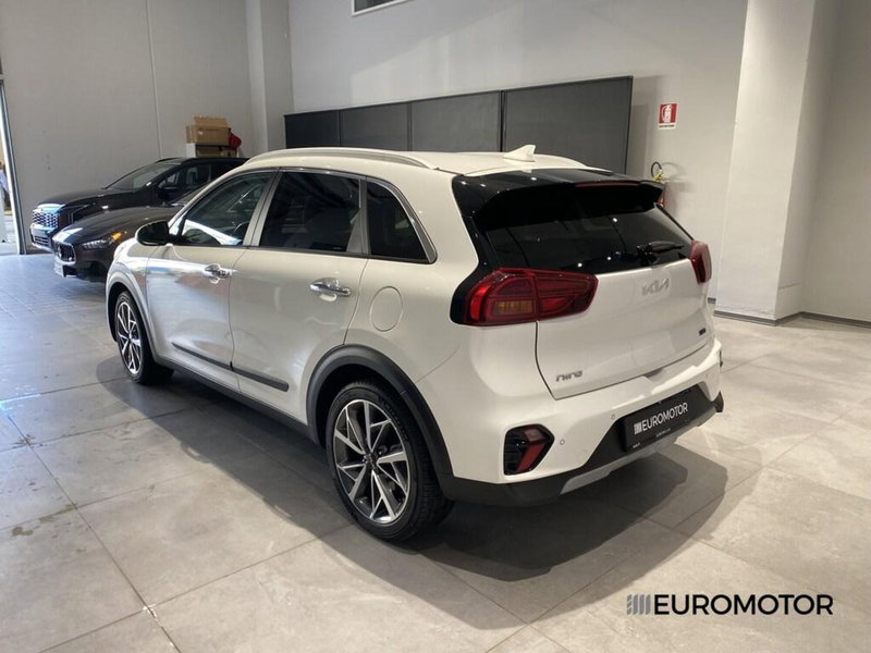 Kia Niro usata a Bari (9)