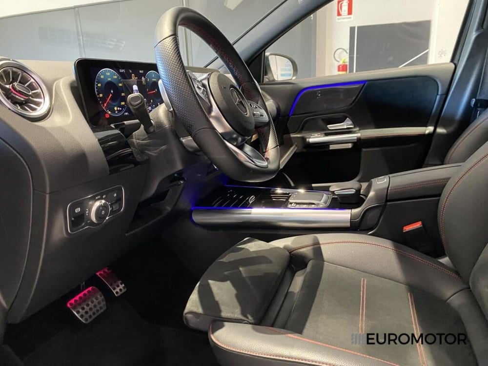Mercedes-Benz GLA SUV usata a Bari (15)