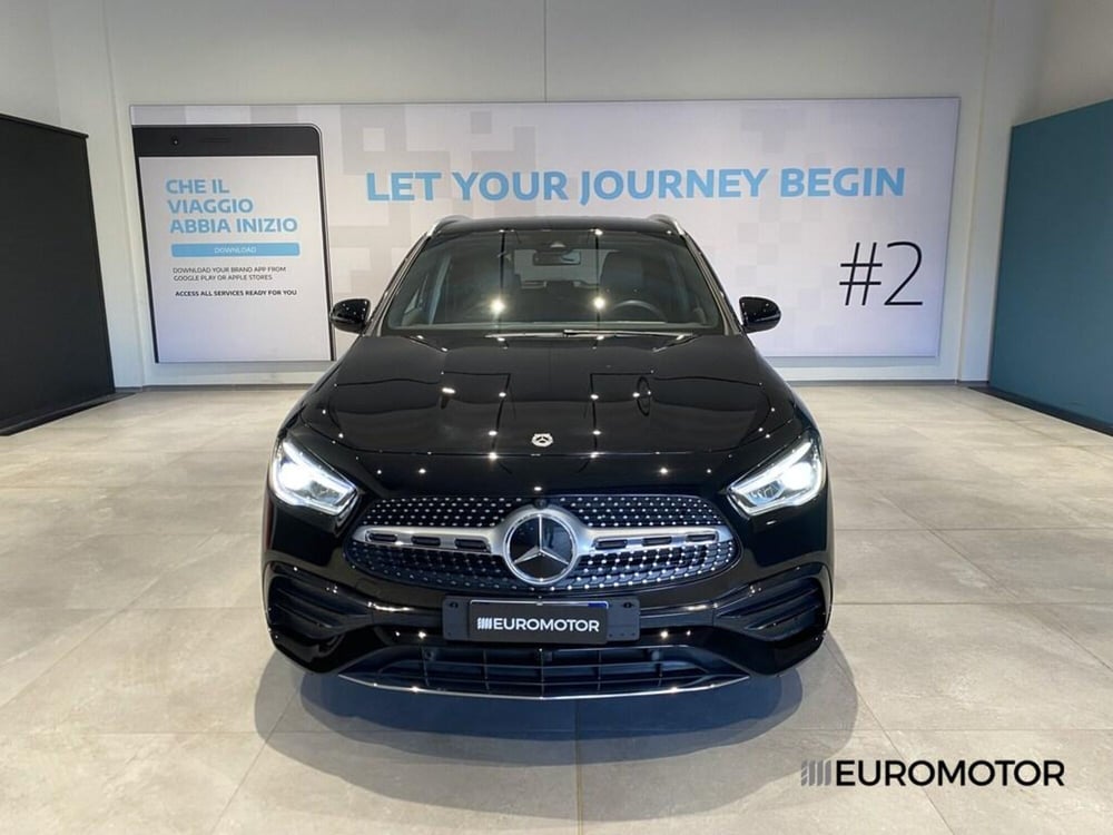 Mercedes-Benz GLA SUV usata a Bari (2)