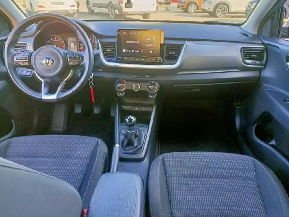 Kia Stonic usata a Firenze (17)