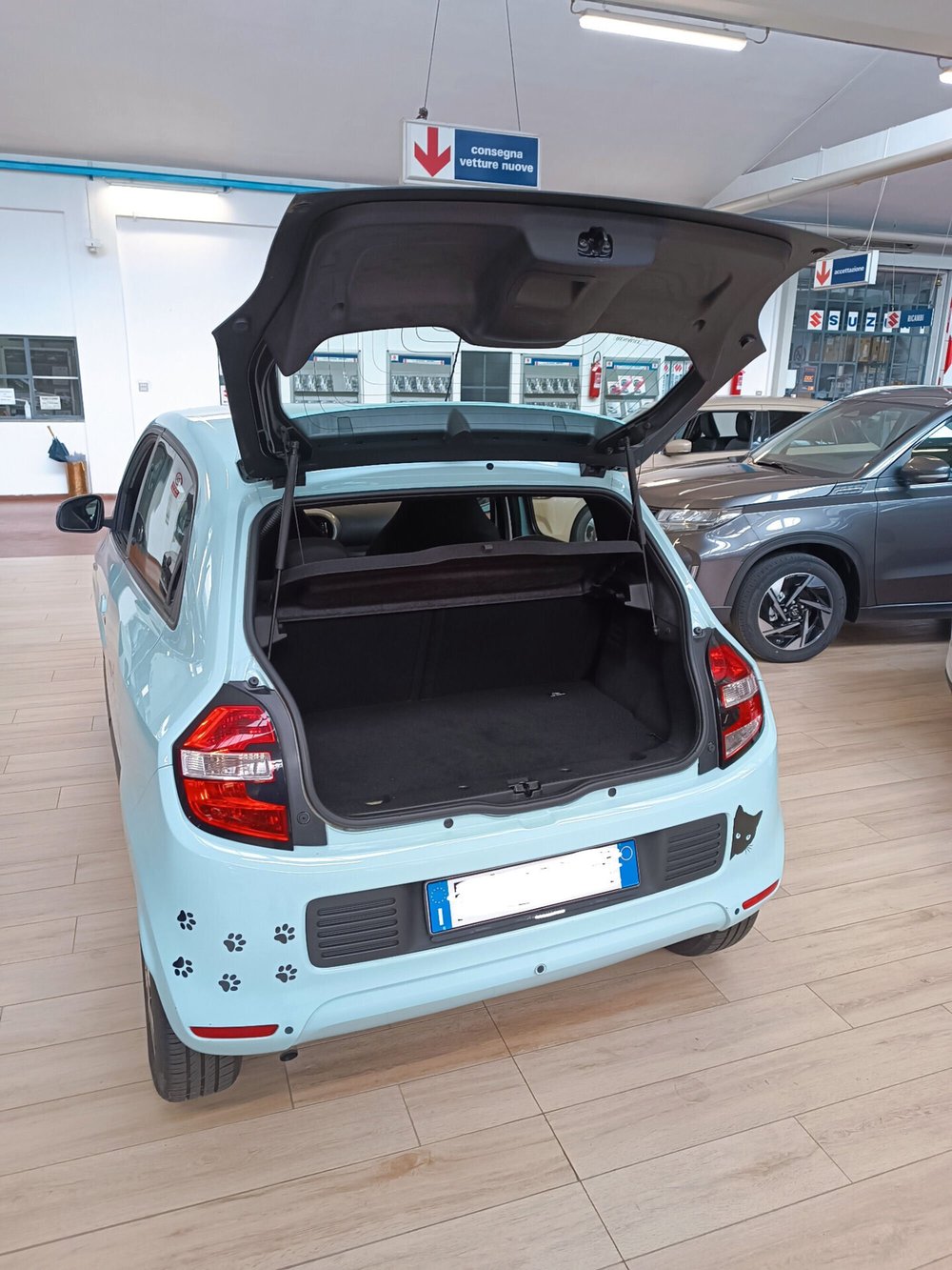 Renault Twingo usata a Lecco (9)