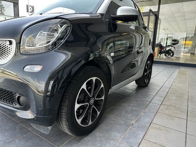 smart Fortwo 70 1.0 twinamic Passion del 2017 usata a Ceccano