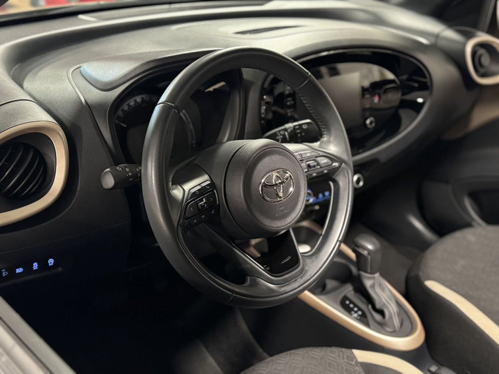 Toyota Aygo X usata a Brescia (10)