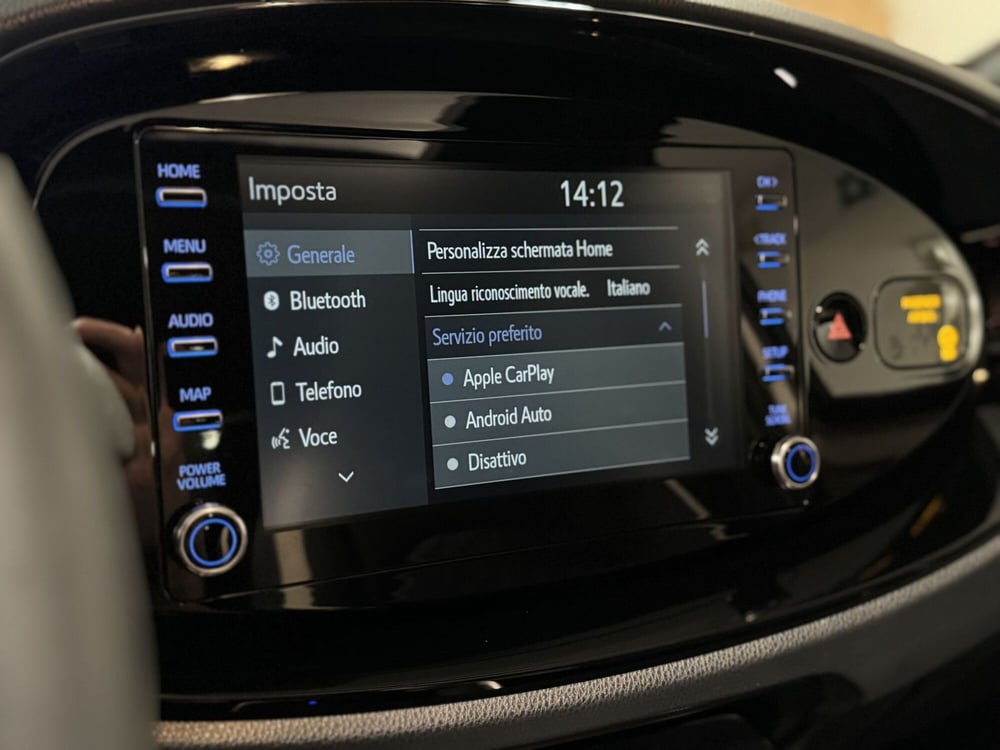 Toyota Aygo X usata a Brescia (13)