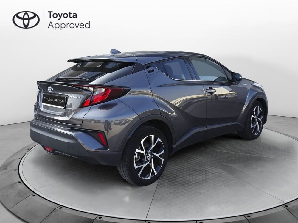Toyota Toyota C-HR usata a Treviso (7)