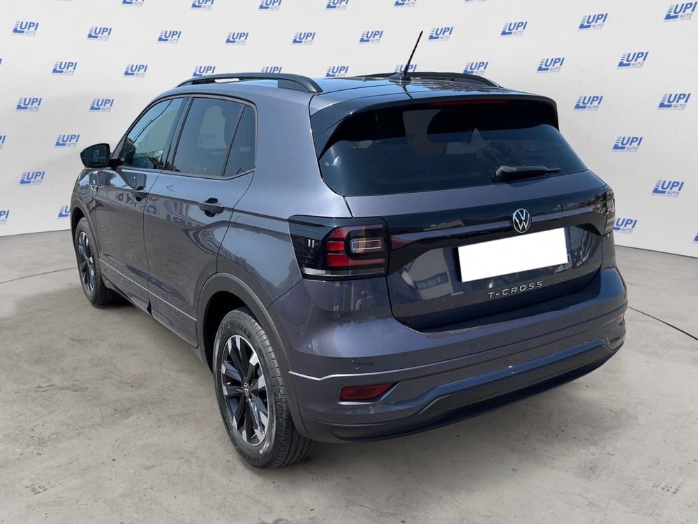 Volkswagen T-Cross usata a Lucca (3)
