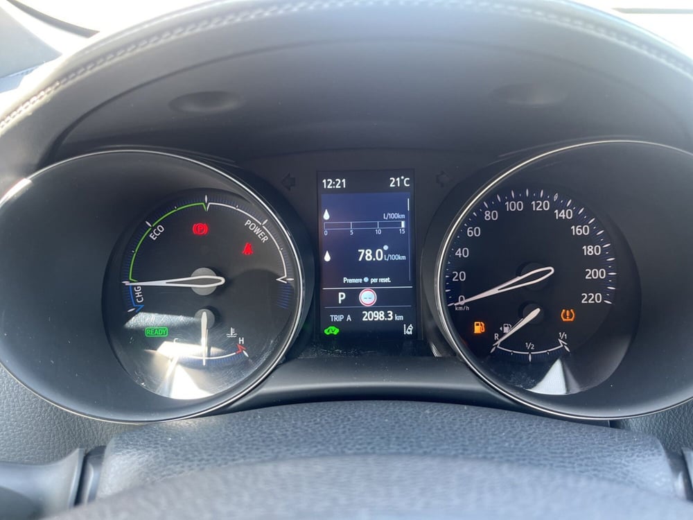 Toyota Toyota C-HR usata a Ragusa (12)