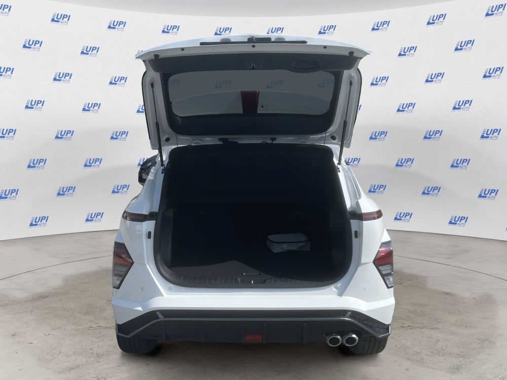 Hyundai Kona nuova a Pistoia (13)