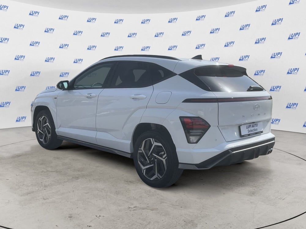 Hyundai Kona nuova a Pistoia (3)